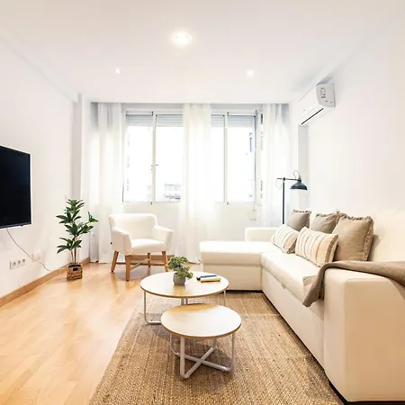 Center Flat Soho Modern 2br Malaga