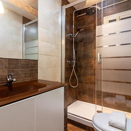 Apartment Center Flat Soho Modern 2br